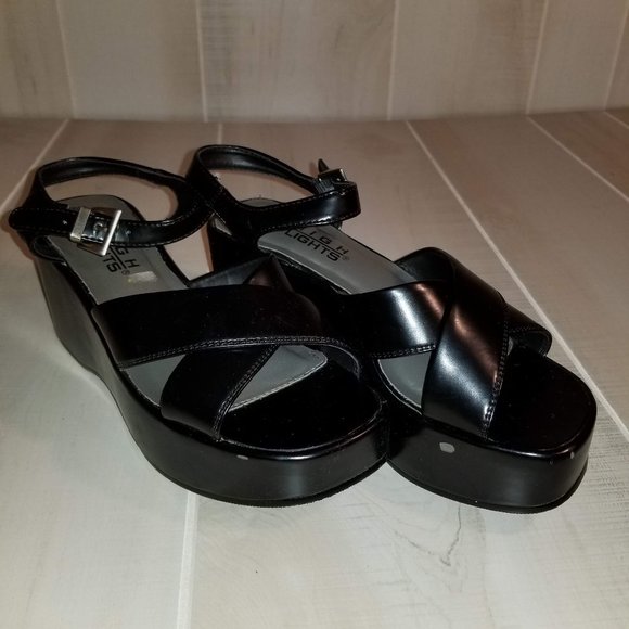 Highlights Shoes - Vintage Black Platform Sandals